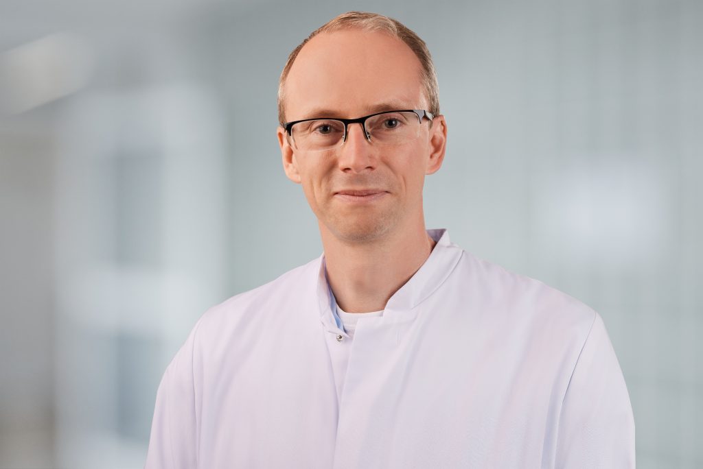 Profilbild von Dr. Christian Flottmann, Kardiologe, MHBA und CEO der novadocs GmbH